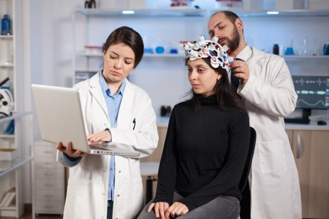 neurologist migraine specialist near me