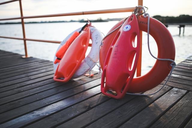  swimming pool safety equipment